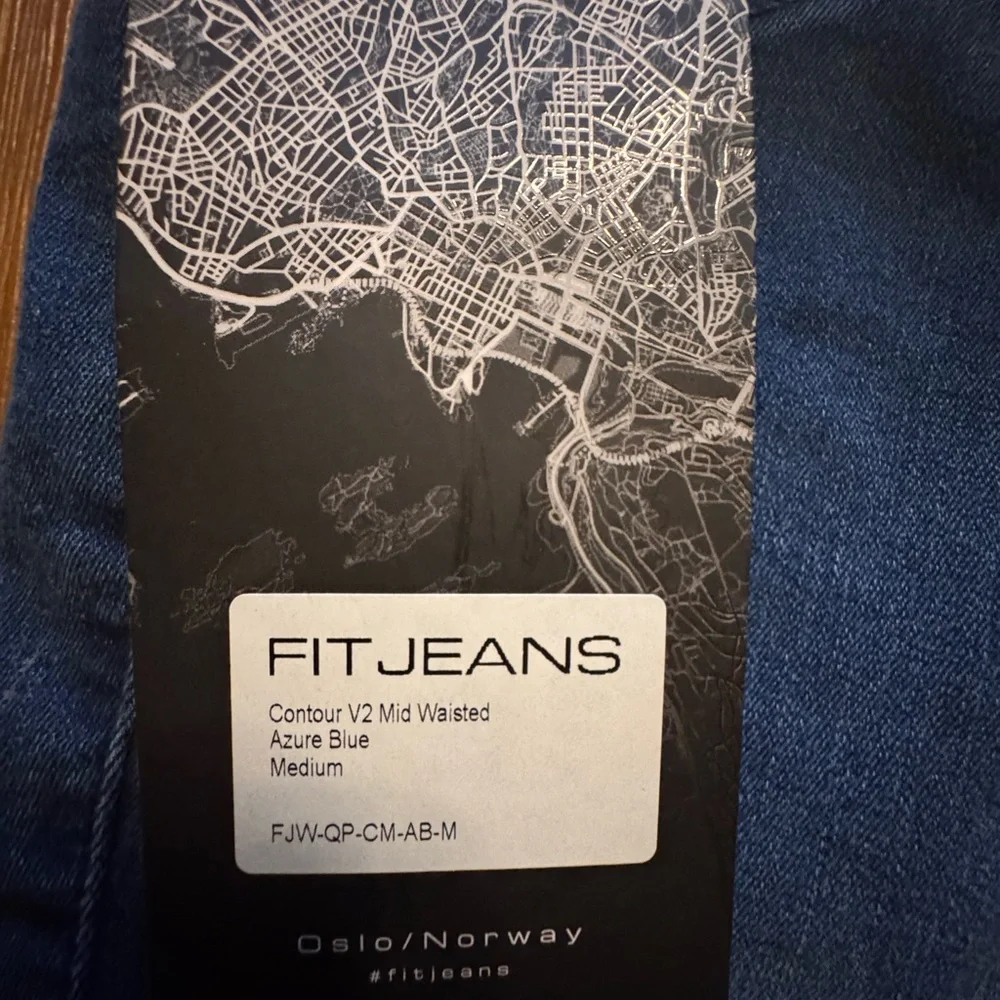 FITJEANS Women's Skinny Jeans in Blue - Picture 2 of 6